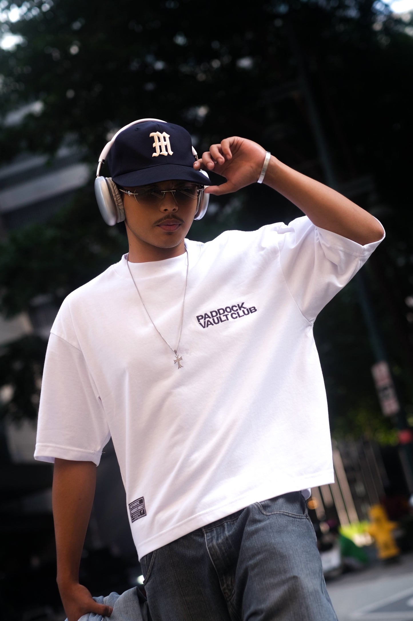 TRACKLINE CROPPED TEE | WHITE