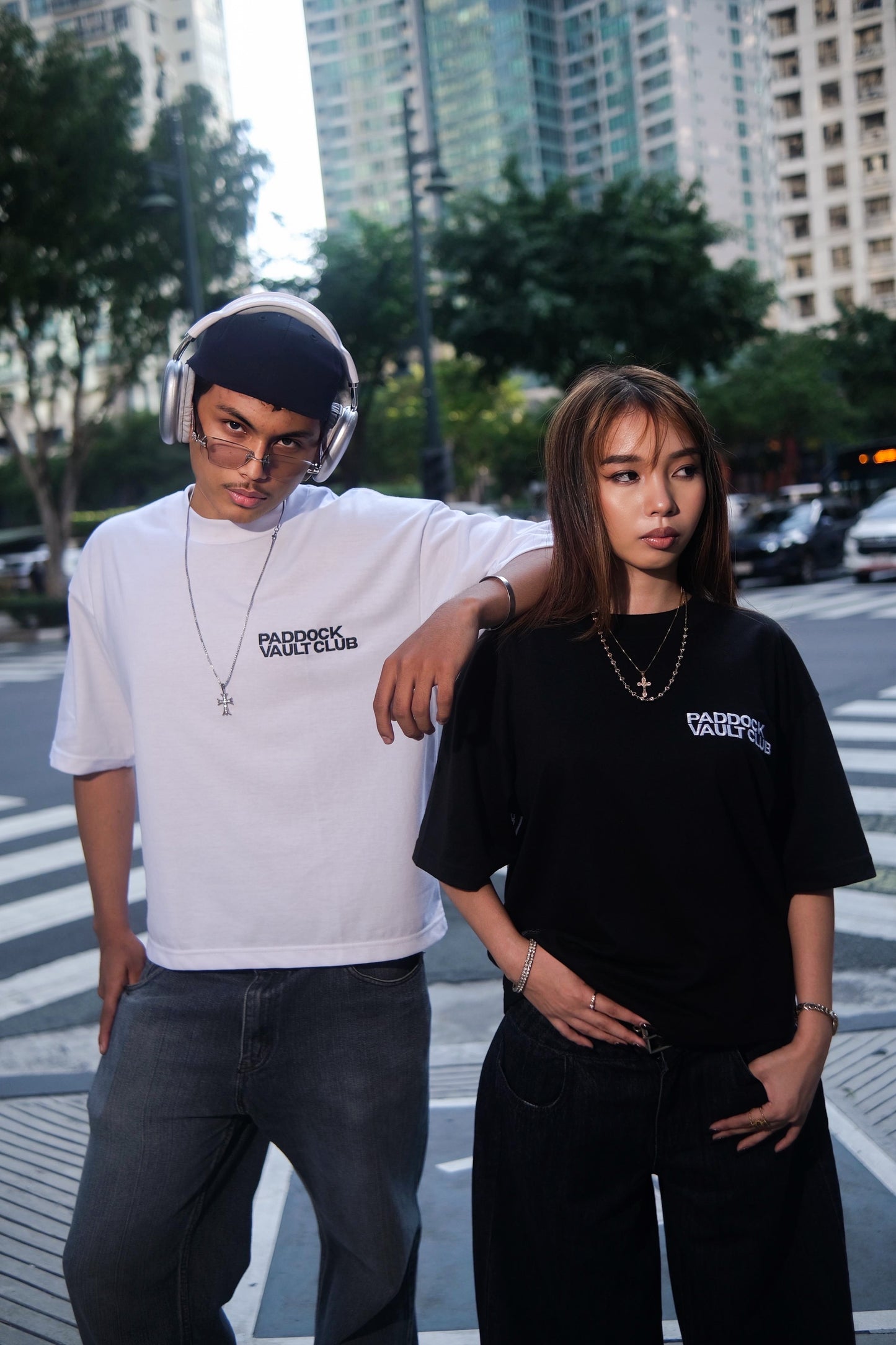 TRACKLINE CROPPED TEE | BLACK